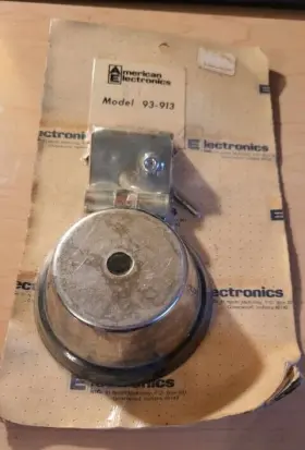 93-913 American Nip Vintage Electronics Trunk Mount Cb Antenna