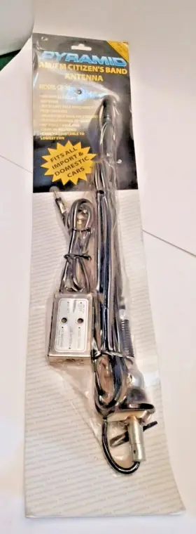 Cb-30 Pyramid Am/fm Citizens Band Radio Universal Ball Mout 16 Inch Rubber Duk Antenna