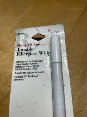 Radioshack 21-974 Mobile Cb Antenna Fiberglass Whip Am/fm Tunable 4