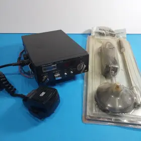 Trc421 Truckspec Ts-711 24 Inch Mini Magnet Mount Cb Atenna Kit And Realistic Radio Trc421 Truckspec Ts-711 24 Inch Mini Magnet Mount Cb Atenna Kit And Realistic Radio
